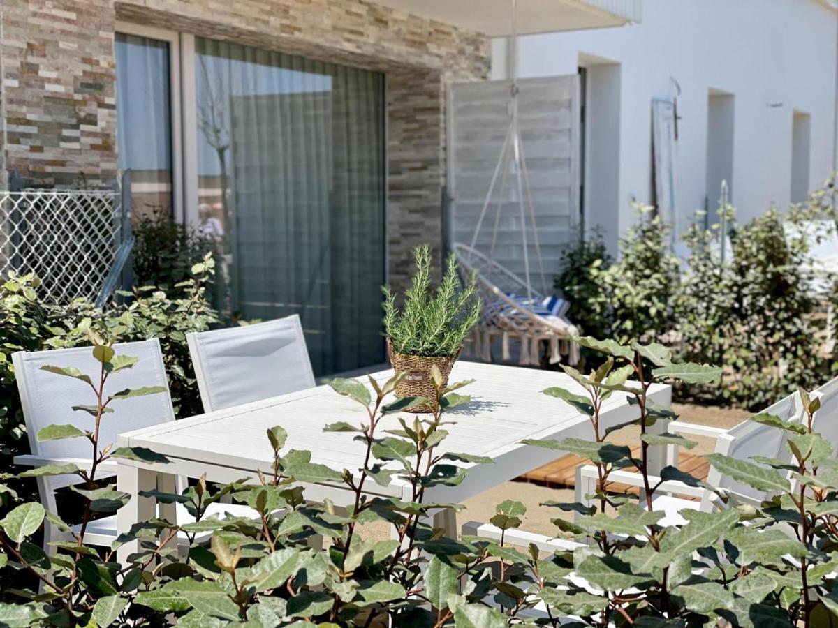 Villa Le Agavi Luxory Beach Surfhouse Bellaria-Igea Marina Exteriör bild